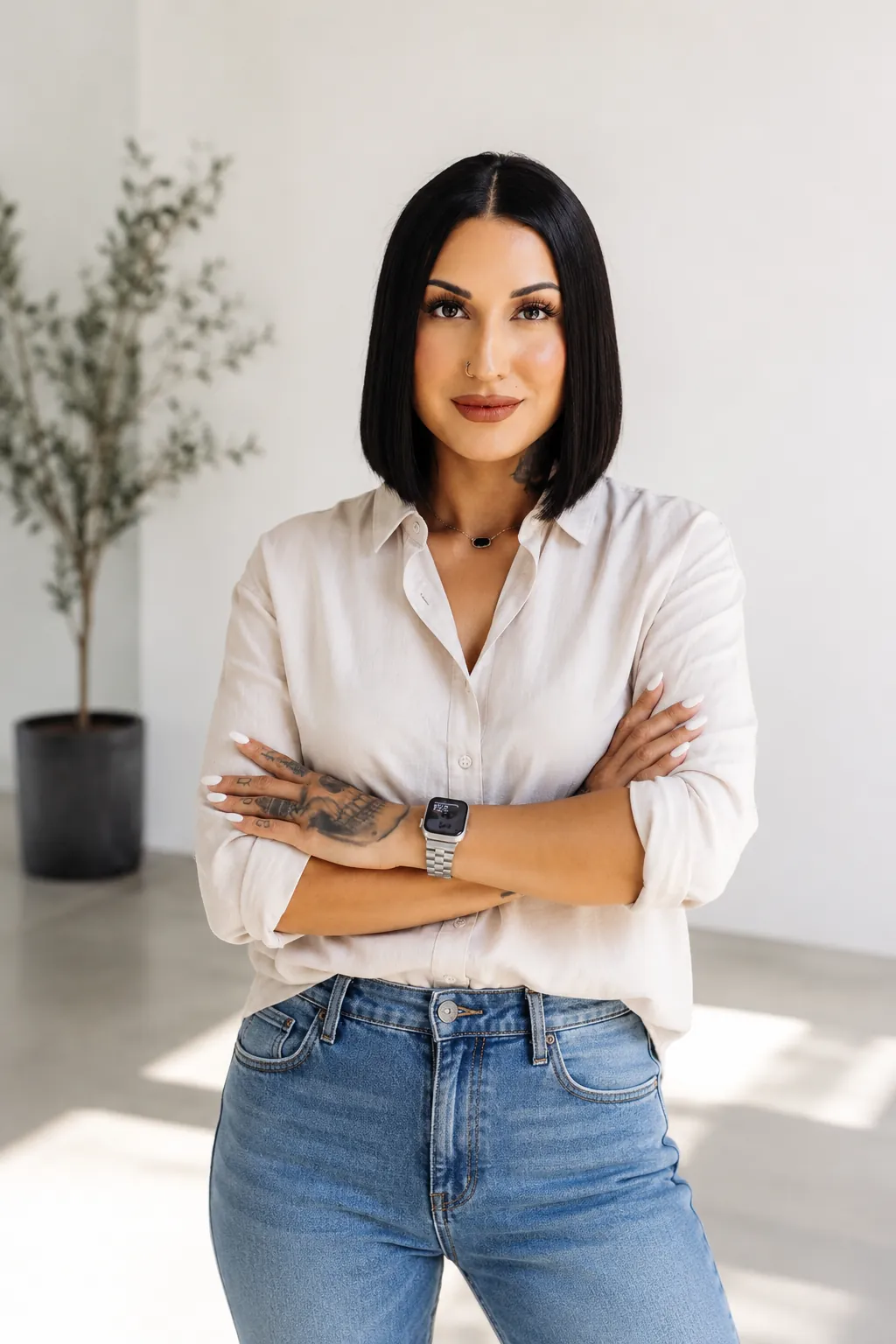 Melissa standing with arms crossed, ready to review your credit report